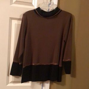 Mistook knit top used with ming wang skirt and pants